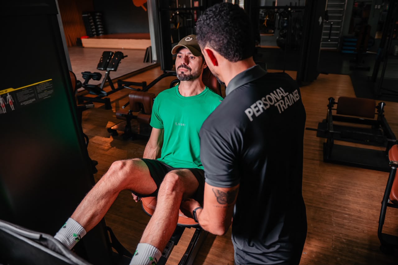 Pedro Henrique atuando como Personal Trainer